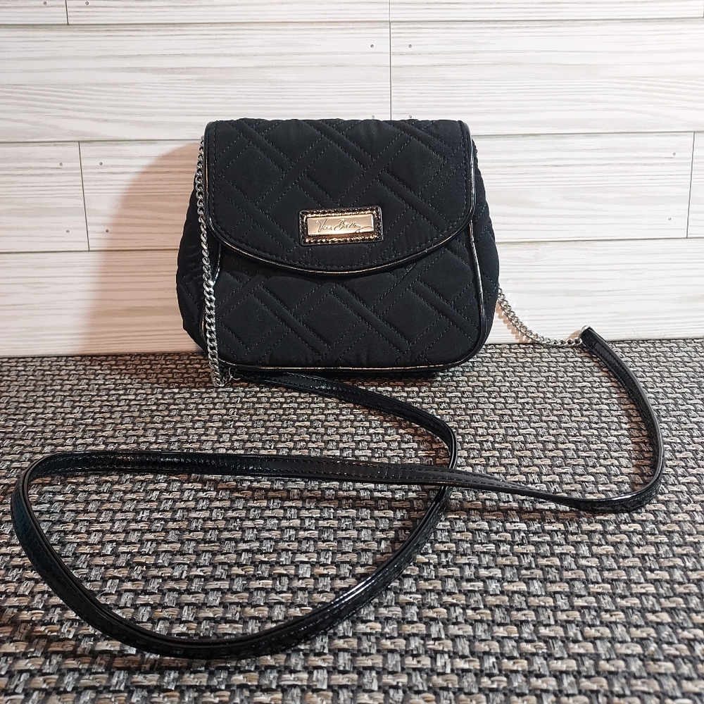 Vera Bradley Quilted Chain Strap Shoulder  Crossbody Handbag Classic Black Purse
